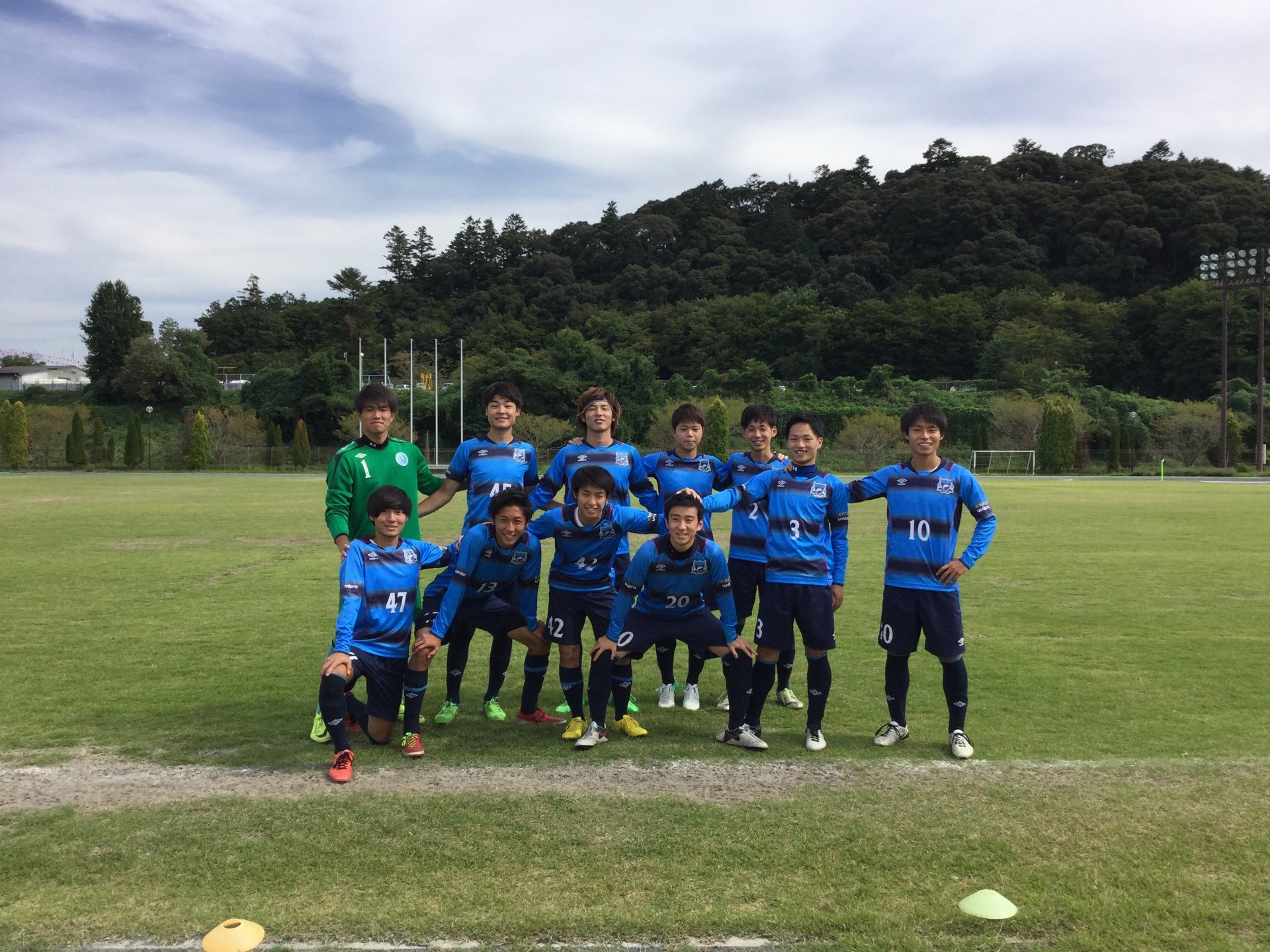 京都伏見蹴友会 京都府社会人リーグ1部vs京都府警 結果2 4 決勝ラウンド進出をかけて3位の京都府警と対戦しました 前半の2失点が痛かった 京都府警 2ヶ月ぶりの負け 痛すぎる サッカー Soccer もう負けれない T Co Deua9srebq Twitter