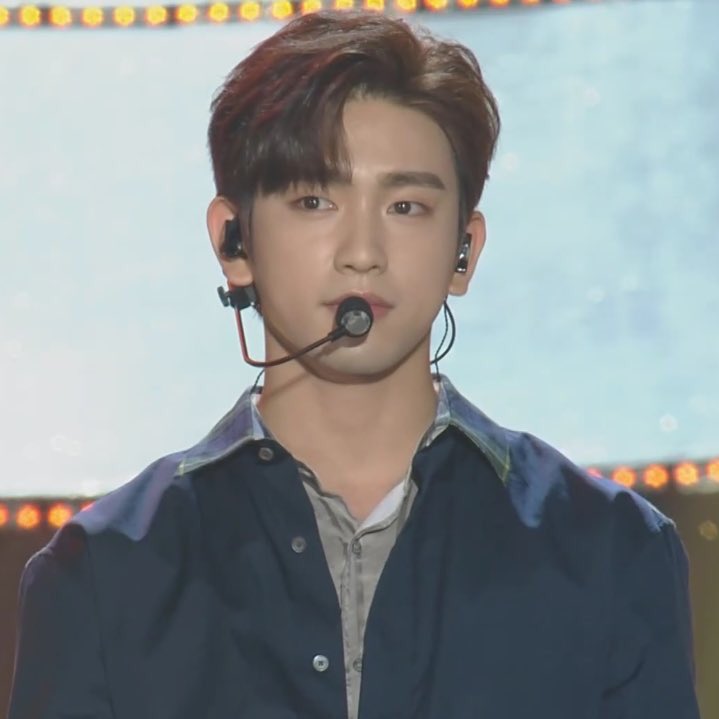 JMTNui35's tweet photo. จะสวย หรือ หล่อ ดี พี่สับสนนจ้า #Jinyoung #7fot7 #JJPcomeback #GOT7 https://t.co/0pqkxTlXCc