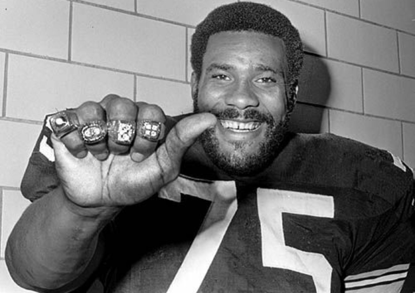 HAPPY BIRTHDAY MEAN JOE GREENE!!! 