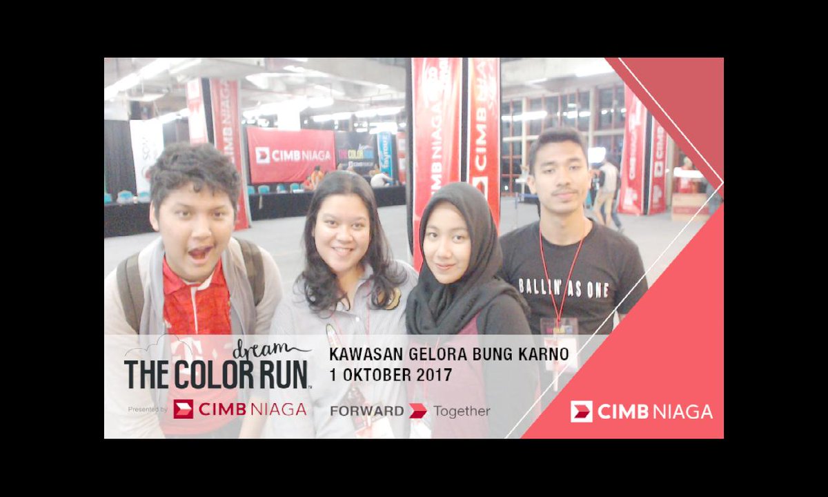 RirisAndrawina's tweet photo. I'm ready for run on #TheColorRunCIMBNiaga - Kawasan GBK, Senayan (1/10). See you there! @cimbniaga https://t.co/ObjgGJ0dVE