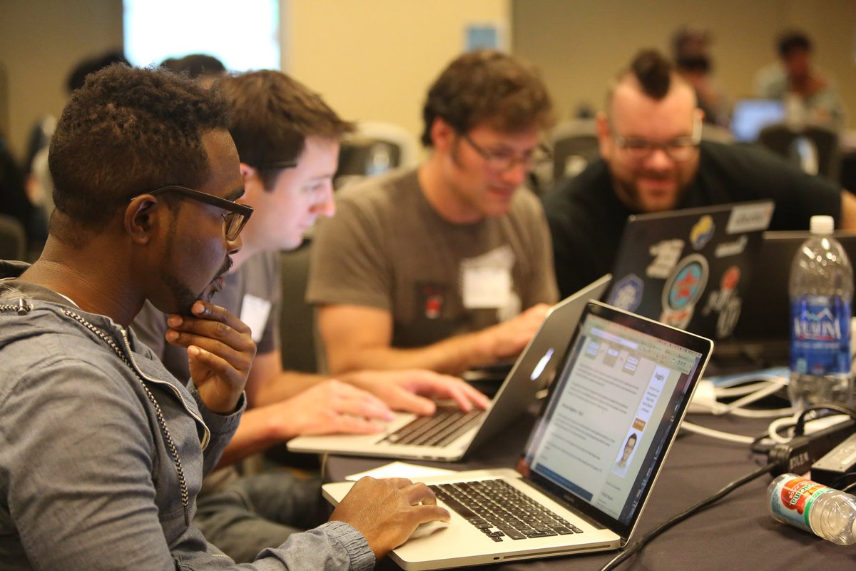 Docker's tweet photo. It's #SundayFunday! How are you using #Docker? Reply and let us know. https://t.co/5wUBTKIXdC
