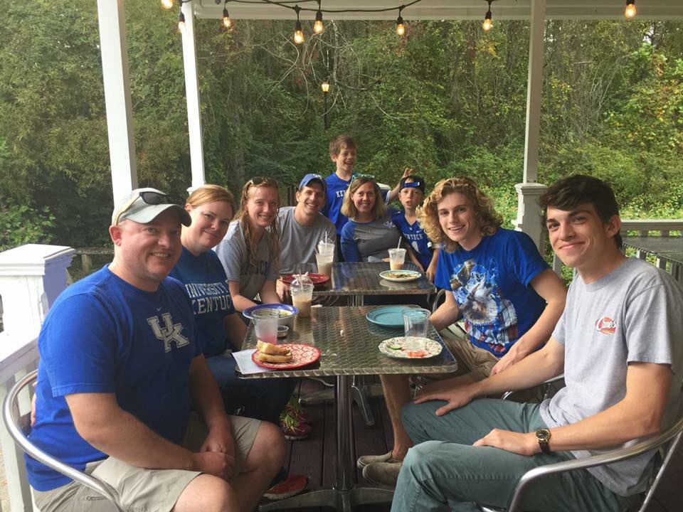 goodshepherdlex's tweet photo. Too Good not to share!
Good Shepherd folk at the University of the South.
@univofthesouth #sewanee @SewaneeSeminary #goodsheplex https://t.co/F6FEgolhnQ