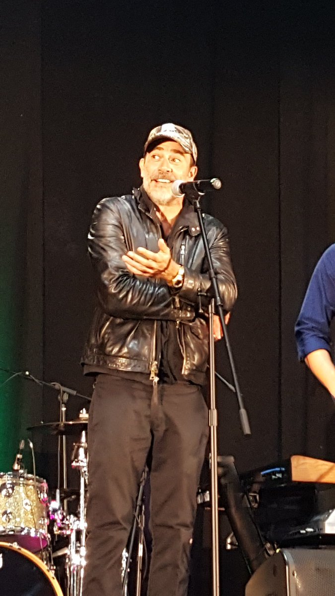 FangasmSPN's tweet photo. .@JDMorgan : how awesome would it be to come back. I might be a better dad now  #spnnj https://t.co/SDAQ6wB2GA