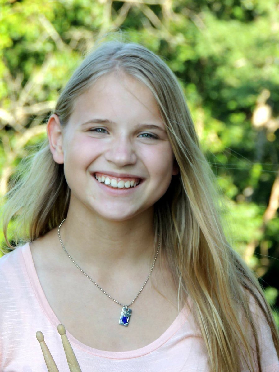 Drum Role please...this is Analisse! She plays drums for the band! She is also involved in our community's Leo's club and is very active! 🤙🏻