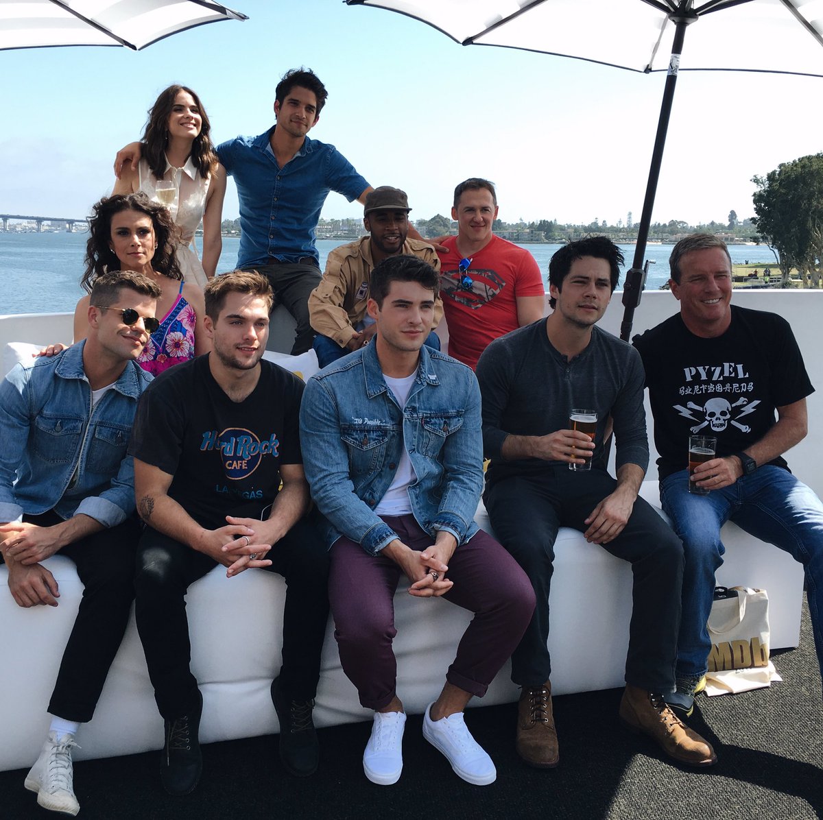 mandaaabearr's tweet photo. Not ready to say goodbye to @MTVteenwolf tonight. https://t.co/HUPbTpsdQT