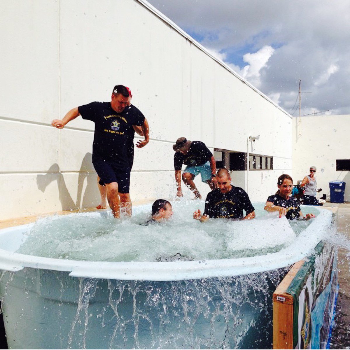 PascoSheriff's tweet image. Remember when we saw way more knee caps than we wanted to for a great cause? #ALSChallenge