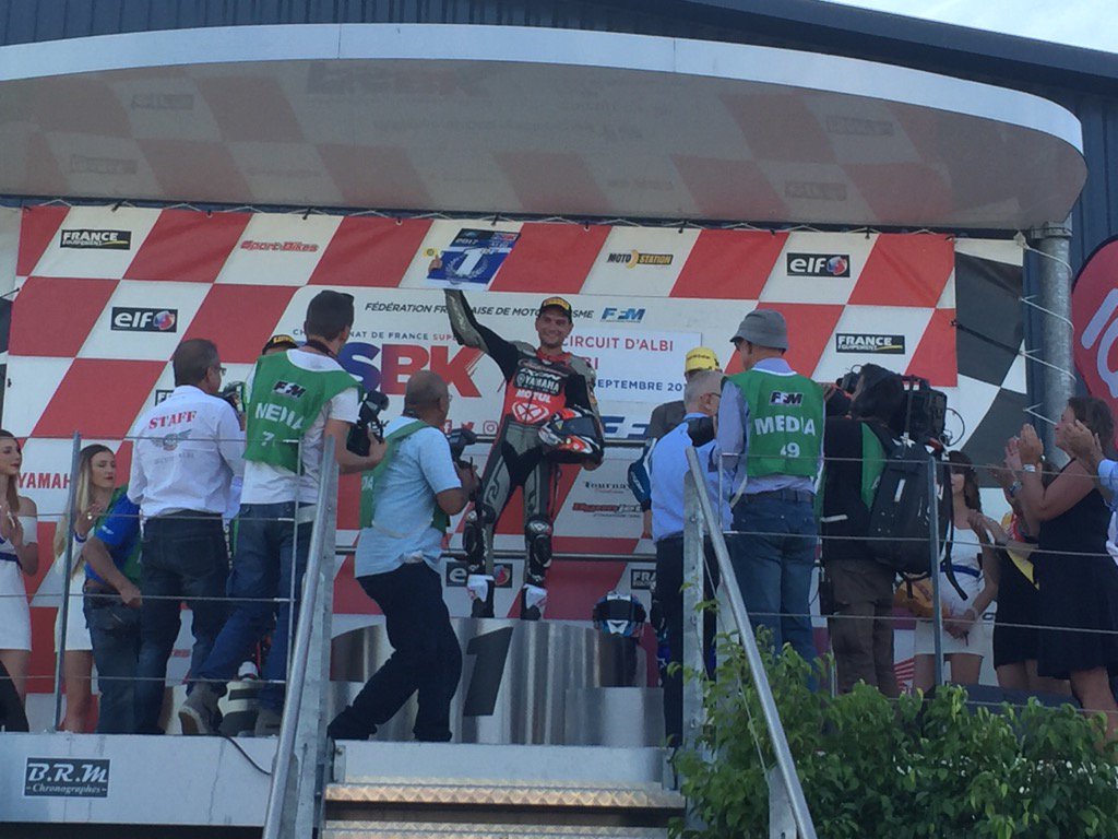 FSBK_officiel's tweet photo. Tres belle victoire de #DavidPerret @FSBK_officiel @lachainelequipe https://t.co/eoRg1K3fCS