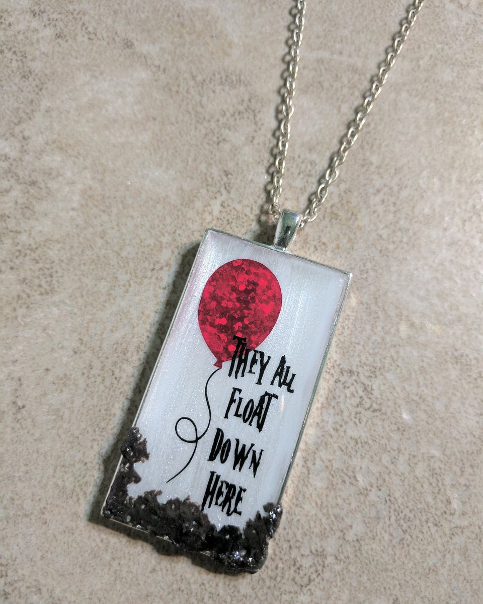 danglecharms's tweet photo. Available 2pm today! Message for details or visit https://t.co/KvF3fPzVzV
#danglecharms #IT #theyallfloatdownhere #handmadehappiness https://t.co/S7lb8LGDAc