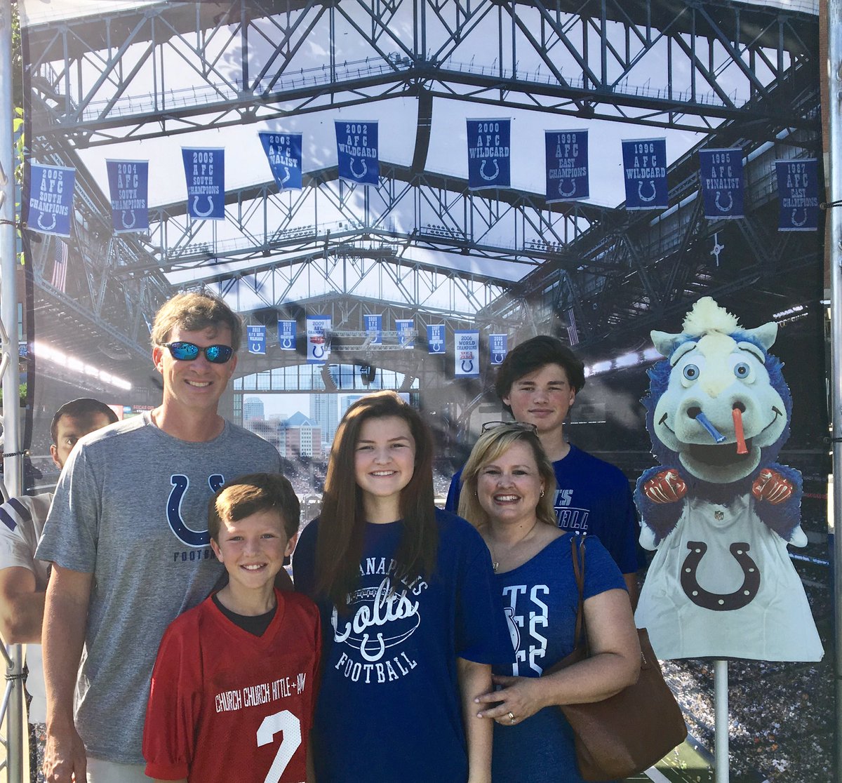 lauramswint's tweet photo. Excited to see Gavin and all his friends from ZYFL on the field with the Colts today! #CLEvsIND, #firstcoltsgame, #indylife https://t.co/c7hiKFoY5P