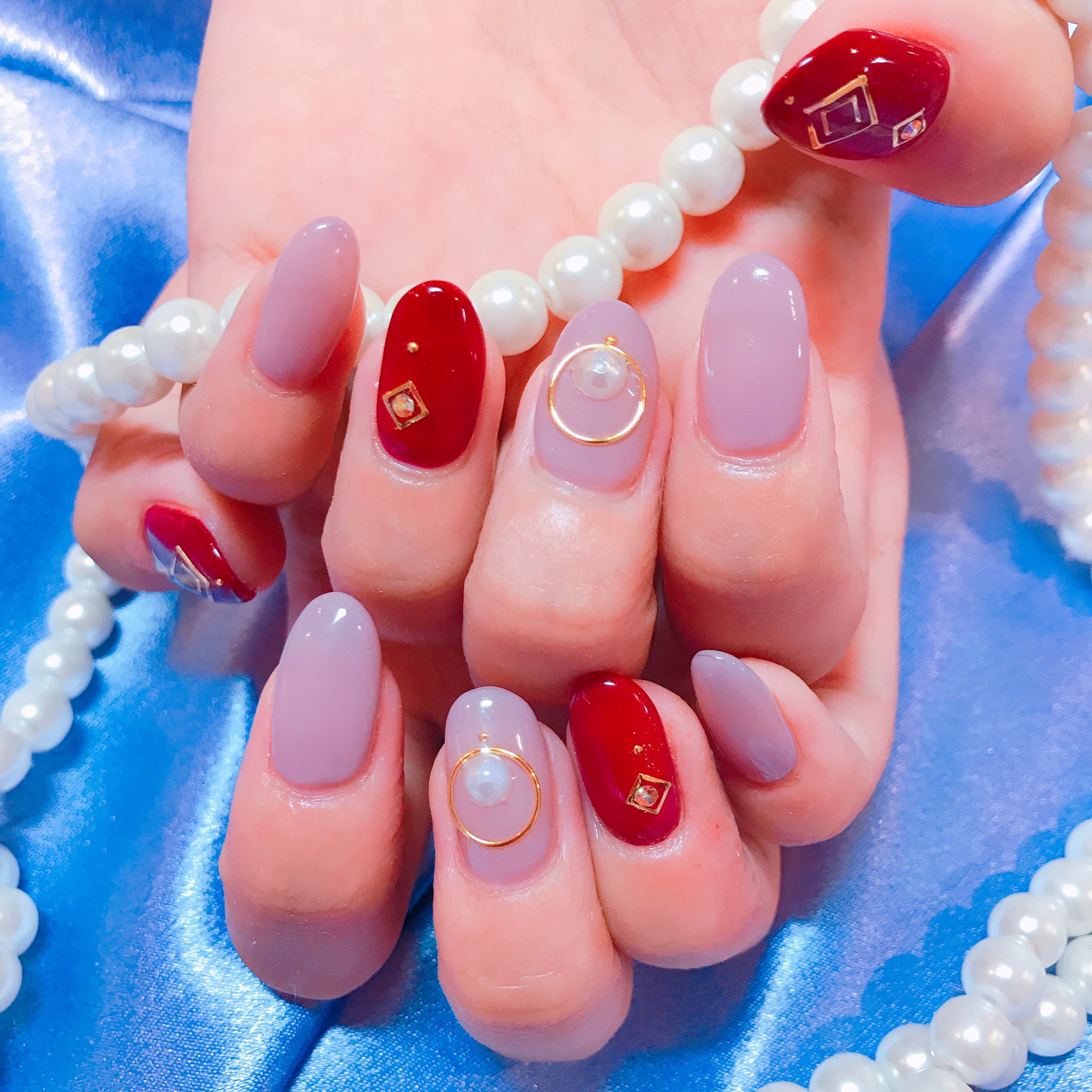 Raviy ラビィ こちらはショートスカルプです 親指以外長さを少しだけ だしてるので 10 300円で出来ます 短いお爪でもスカルプで長さが 出せるので お気軽に ご相談ください 担当 舞 T Co Hkm6qxku23 Twitter