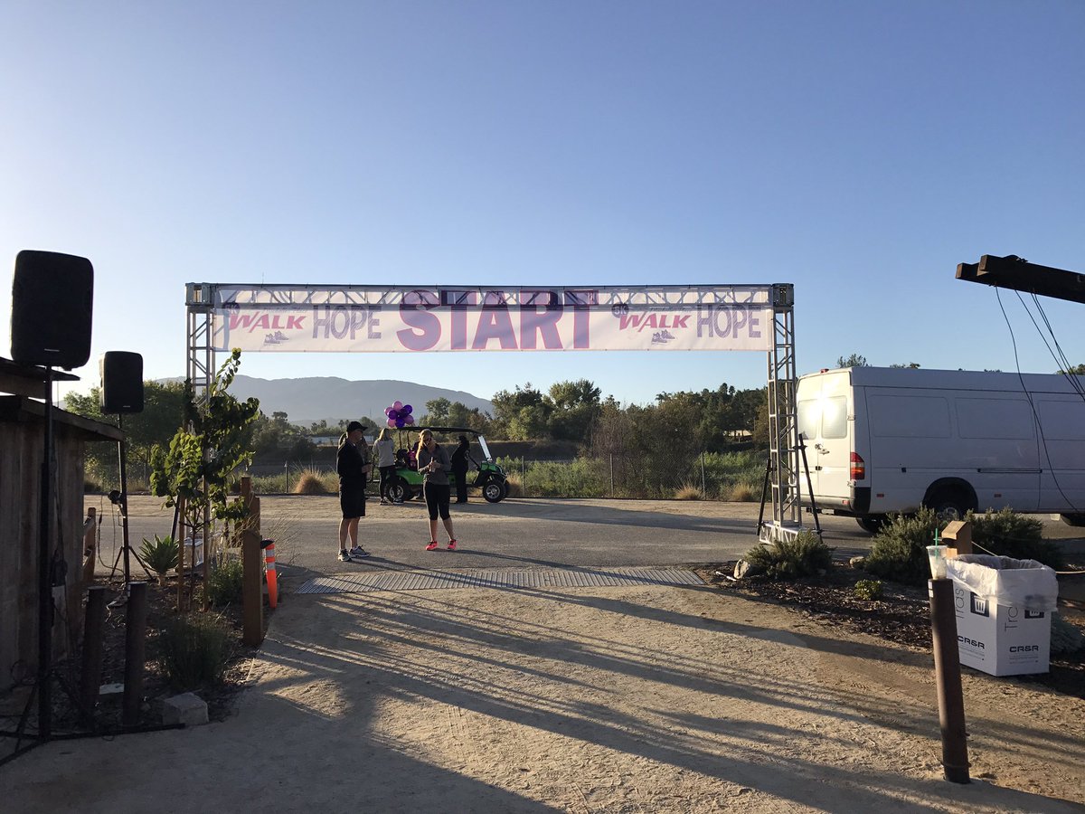 MSTARLLC's tweet image. Early morning set up for this #trussstructure for the @PinkRibbonMP #walkofhope #5k  #mstarllc