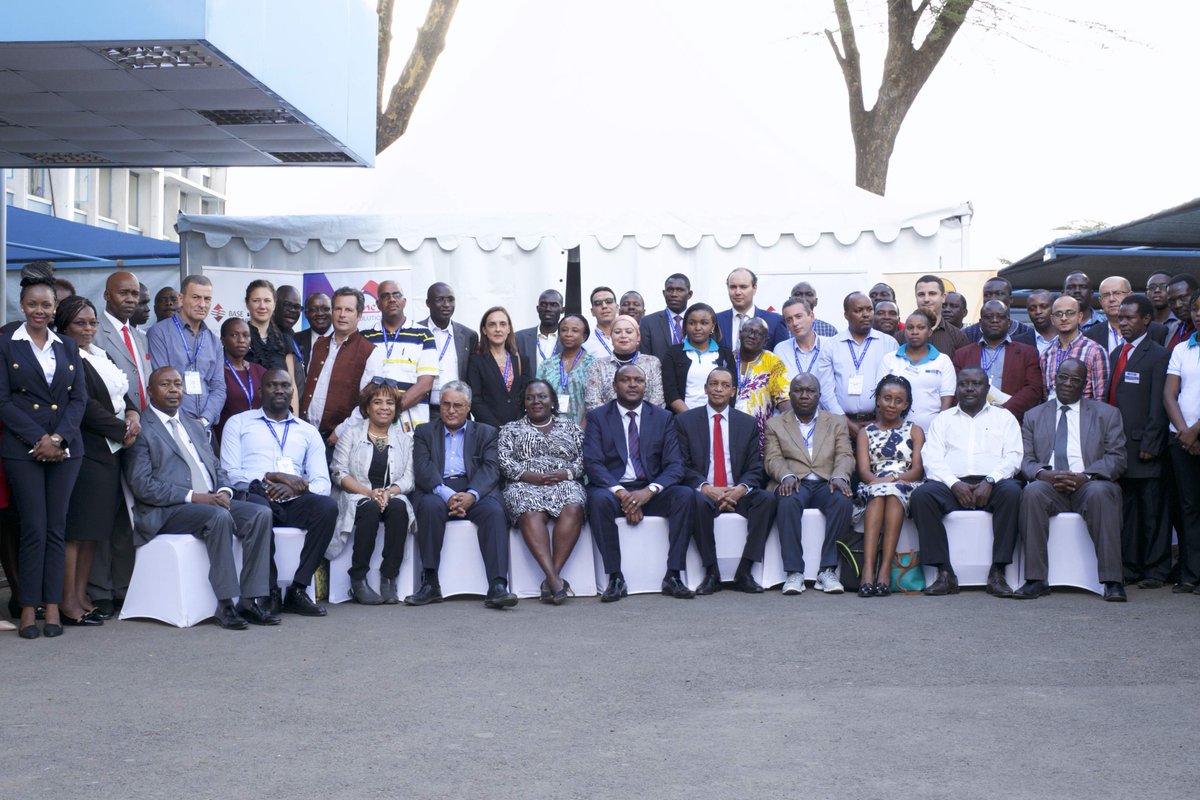 It's not over until we get a group photo <a href="/ILOKenya/">ILO Kenya</a> @wakiaga_phyllis <a href="/StrathU/">Strathmore University</a>