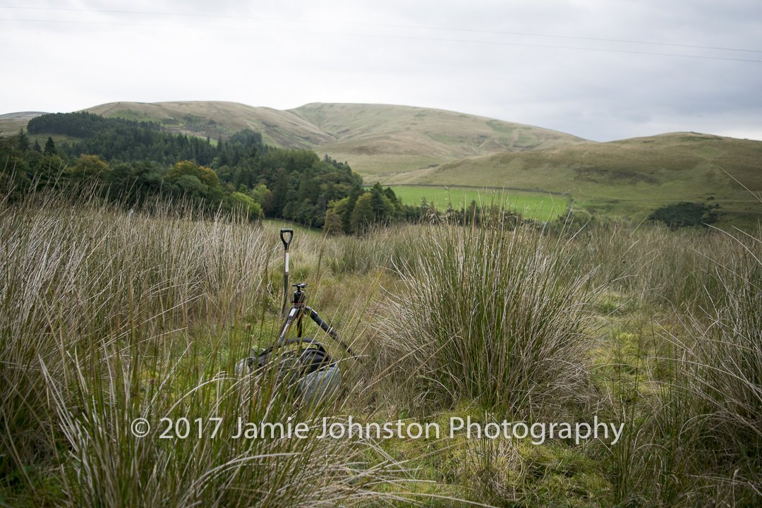 Jamiephotograph's tweet photo. Back from another landscape shoot for a uni project, grim day but hopefully have some decent stuff! Check out the behind the scenes photo! https://t.co/Zoh0C91aNX