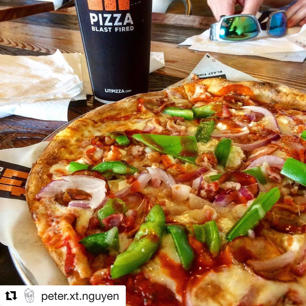 lit pizza on twitter if you re going to cheat cheatday pizza
