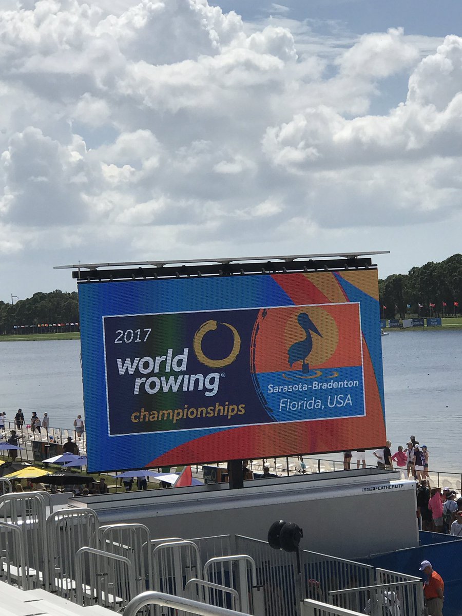 JAX_WROW's tweet photo. Great racing from the junior regional crews at the @WorldRowing Championships! #futurejanimals https://t.co/wDpL7JxLWH
