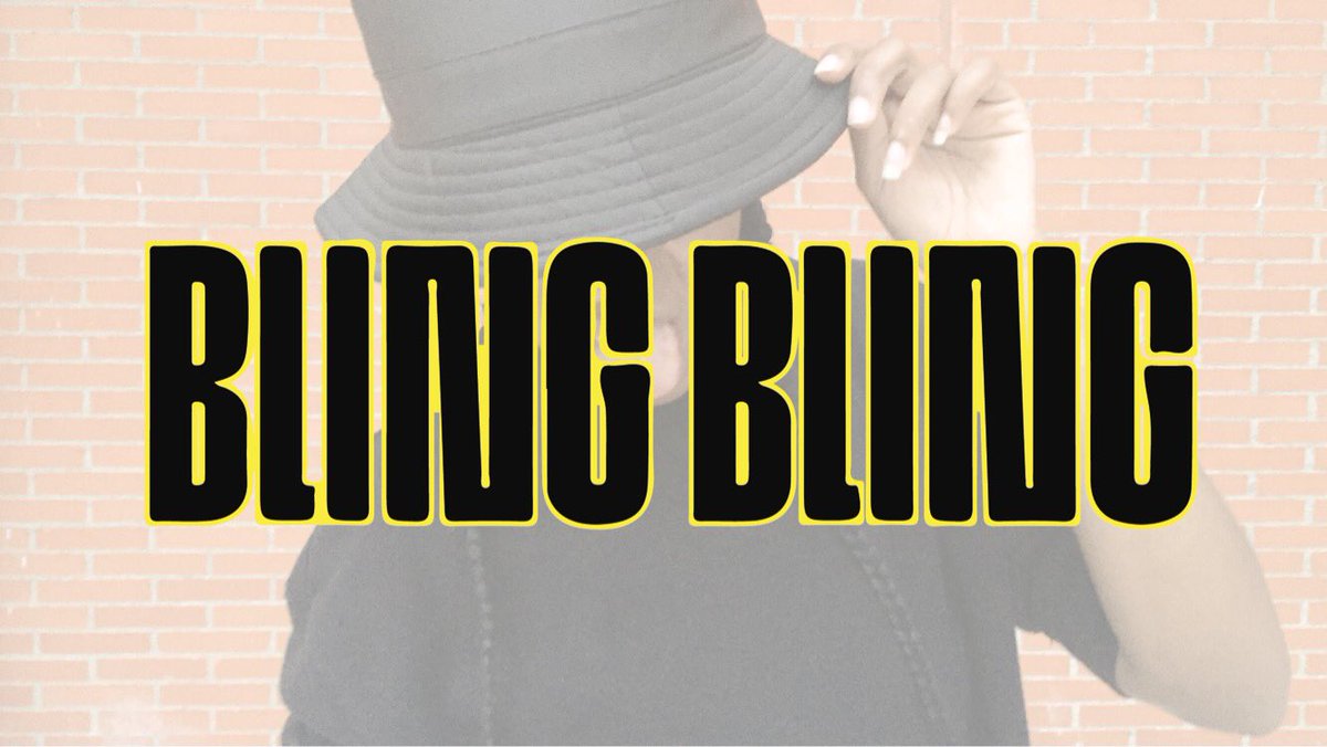 MooncakeChannel's tweet image. Our #THAYA is back with a brand new cover full of power &amp;amp; #SWAG ❕
Go now check it out now 💛 youtu.be/F9dv9EjiKog