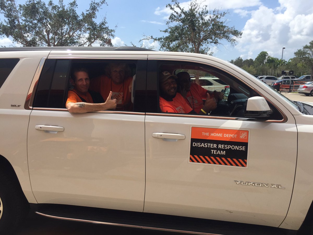 Then he wanted to snap a pic of us for us lol