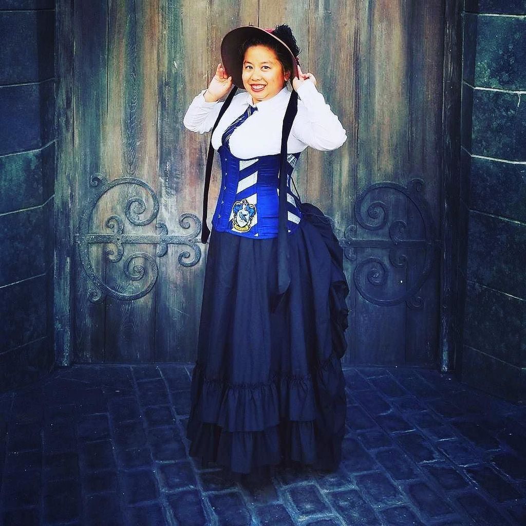 LSLCouturier's tweet photo. #Repost @thedisneytardis β€οΈπβ€οΈ
γ»γ»γ»
At #thewizardingworldofharrypotter today for the #NerdOutapp event! #Victorian β¦ https://t.co/JkmJeuQSQu https://t.co/hTT1vLfoIg