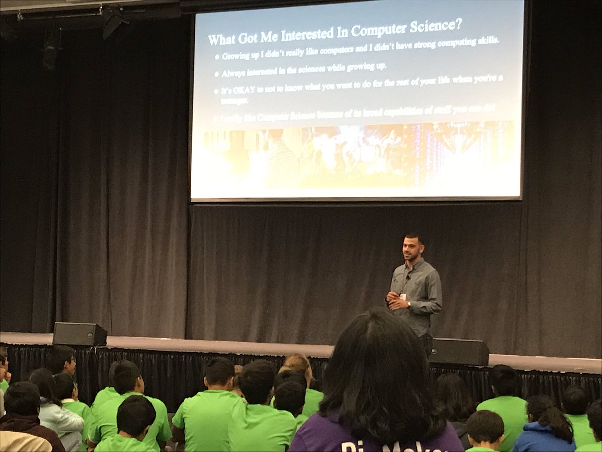 Cate_Robbins's tweet image. Excited to welcome #rockstar Jonathan to #Design_Code_Build 2 @ComputerHistory!! #STEAM #STEM #RPi