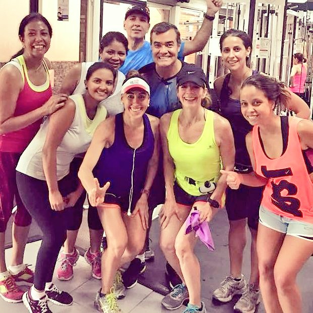 KarolaineSilv19's tweet photo. Club de Corredores #PlanetRun Todos los domingos en @PlanetFitSpin #ceroexcusas https://t.co/YYPKoCJKBB