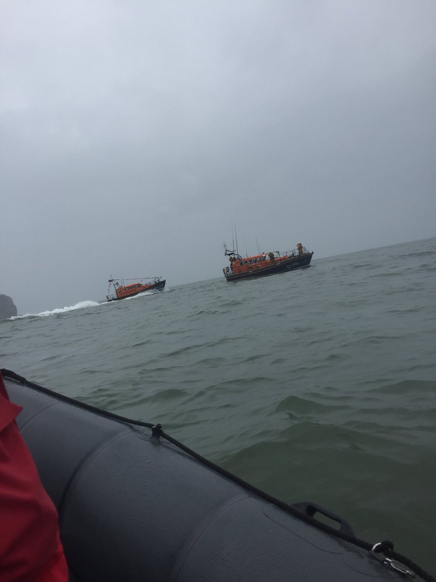 CBayWatersports's tweet photo. After being diverted from the new lifeboat arriving in Llandudno , we were tasked to help and rescue a ski. More information on our Facebook https://t.co/qLC5n9Y93l