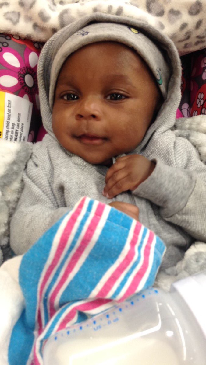 __Chaniel's tweet image. DJ ❤️❤️