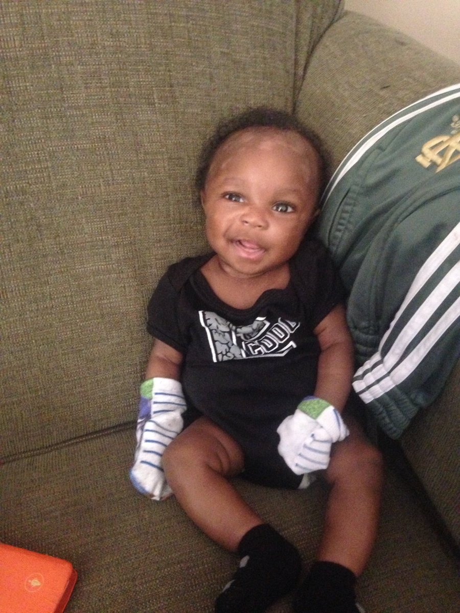 __Chaniel's tweet image. DJ ❤️❤️