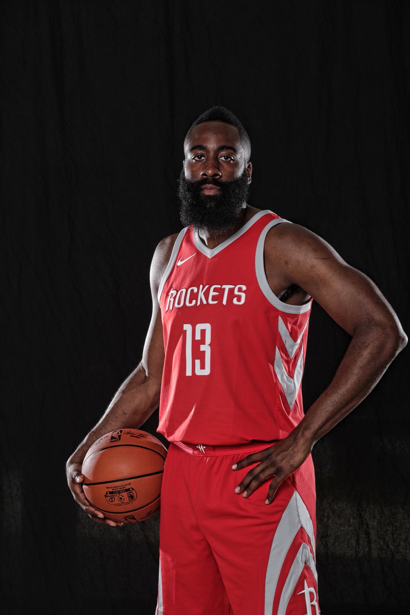 NBAspain's tweet photo. Mañana 🔜🚀🏀 #RocketsDay https://t.co/JlJprNyD8n