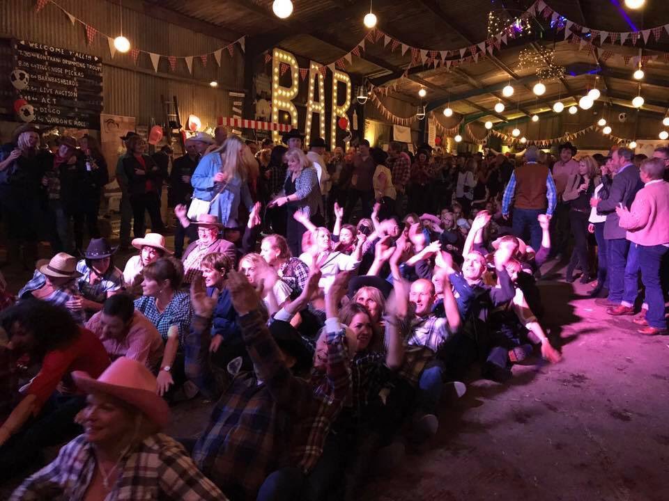 BARNBASHBIRDS (@barnbashbirds) on Twitter photo Β£27,100 raised last night!! ππ»<a href="/barnbashbirds/">BARNBASHBIRDS</a> <a href="/ECHospice/">East Cheshire Hospice</a> #somuchlove #nailedit #cowgirlstyle Β£27,100 raised last night!! ππ»<a href="/barnbashbirds/">BARNBASHBIRDS</a> <a href="/ECHospice/">East Cheshire Hospice</a> #somuchlove #nailedit #cowgirlstyle