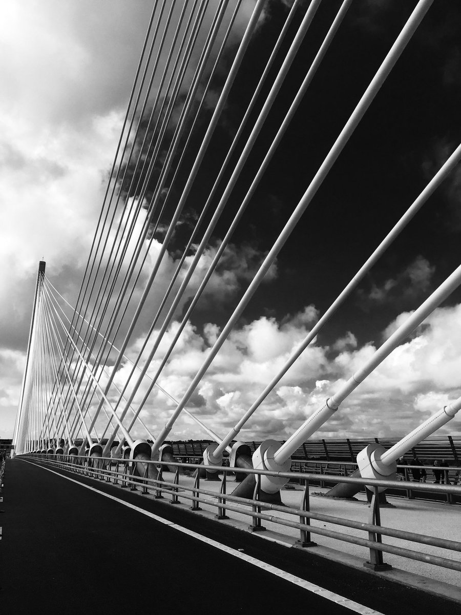 debsmilton1's tweet photo. My favourite picture from my once in a lifetime experience #queensferrycrossing #onceinalifetime #Scotland #blackandwhitephotography https://t.co/gzQSh6uL3a