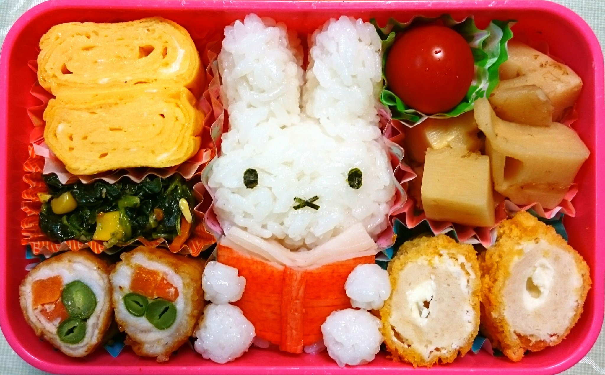 しいこ 今日のお弁当は ミッフィー読書の秋です ミッフィー キャラ弁 T Co Uwqhvubdul Twitter