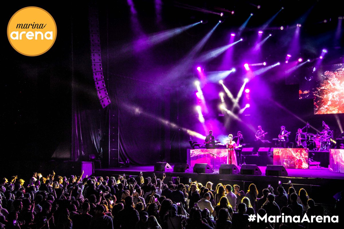 MarinaArenaIst's tweet photo. Derya Uluğ canavar gibi bir konser ile Marina Arena'yı salladı. Çok teşekkürler. #MarinaArena #BirlikteGüzel @deryaulugg https://t.co/tCJo6Z6Avn