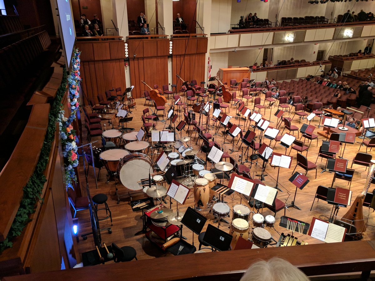 About to kick off an exciting new season with the National Symphony. Benvenuto, Signor <a href="/NosedaG/">Gianandrea Noseda</a>! #NSOGala @NSOtweets