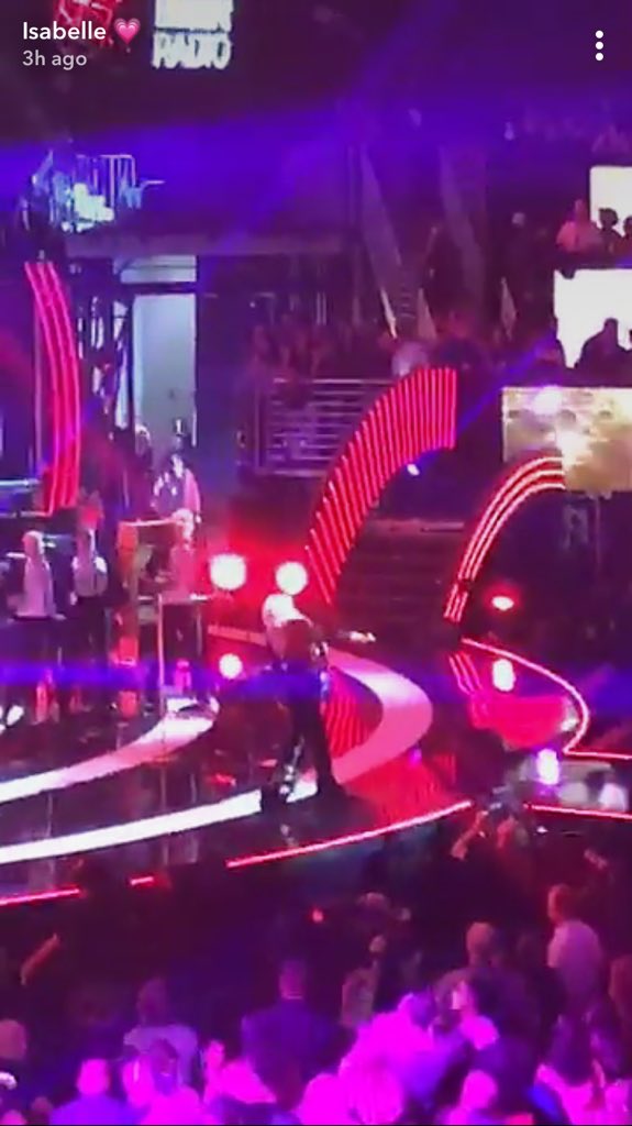 IsabelleUpdates's tweet photo. Snapchat update (Issa video) https://t.co/6XBUOcGvXt