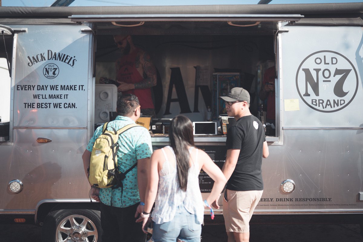 lifeisbeautiful's tweet photo. Need a place to cool off &amp; have a drink? Visit the @jackdaniels_us's Airstream Bar &amp; grab a Frozen crafted Jack Daniel's cocktail. #jacklive https://t.co/CIOXh3D5Ku
