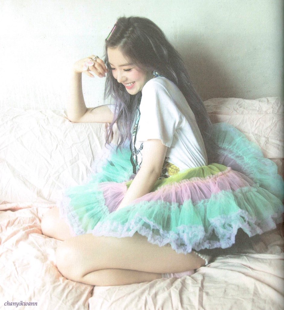 bjhlife91's tweet photo. @vitaehyu Kalo jelek nanti kamu selingkuh :( https://t.co/bNZID4UP0Y