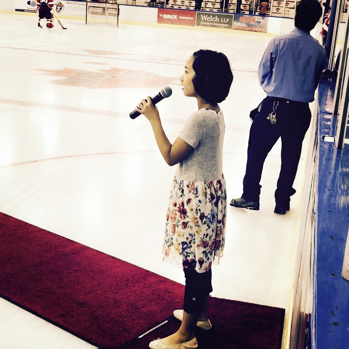 Macphees's tweet image. Proud family - Aliah sang O Canada for the #PembrokeLumberKings at tonight's game! #sherockedit #nervousmom #singsingsing