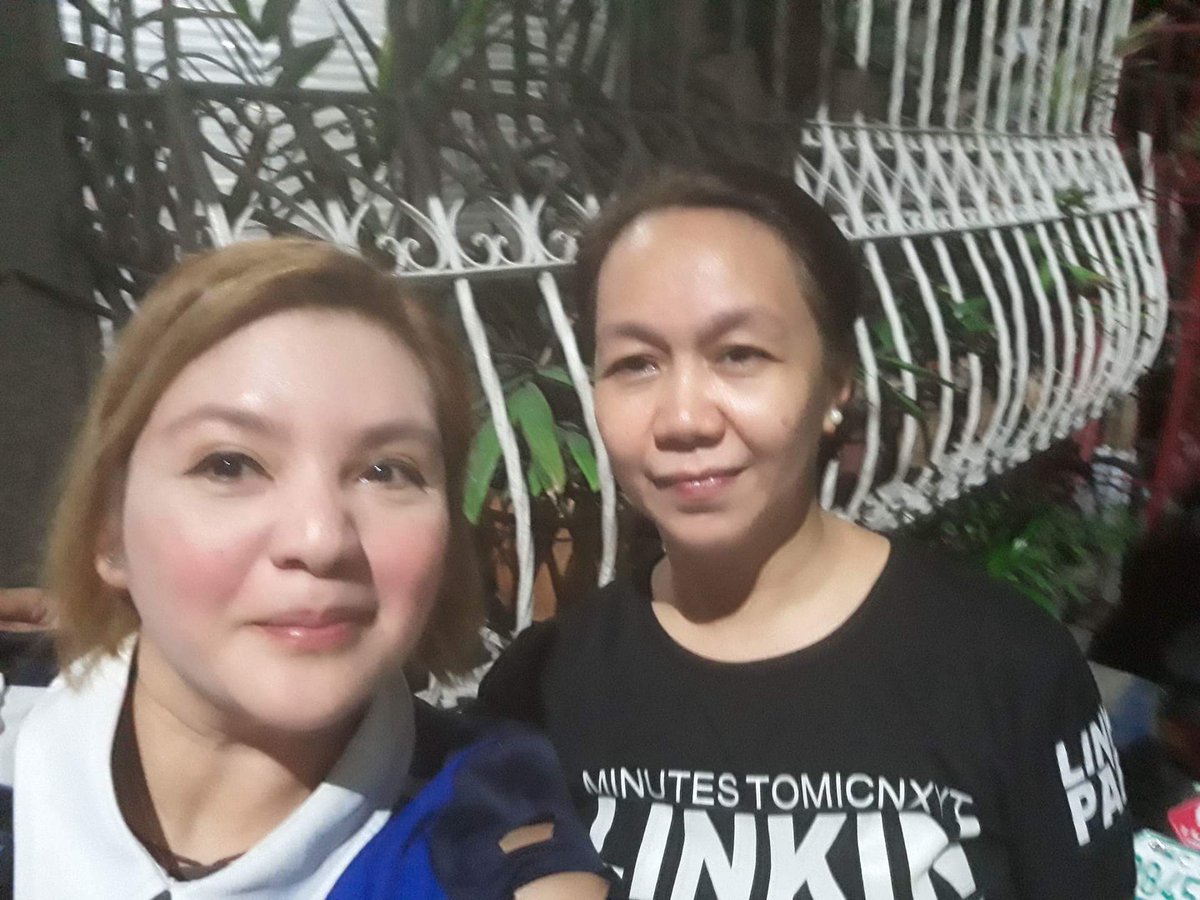 alanashinn's tweet image. Rose happy to see you again