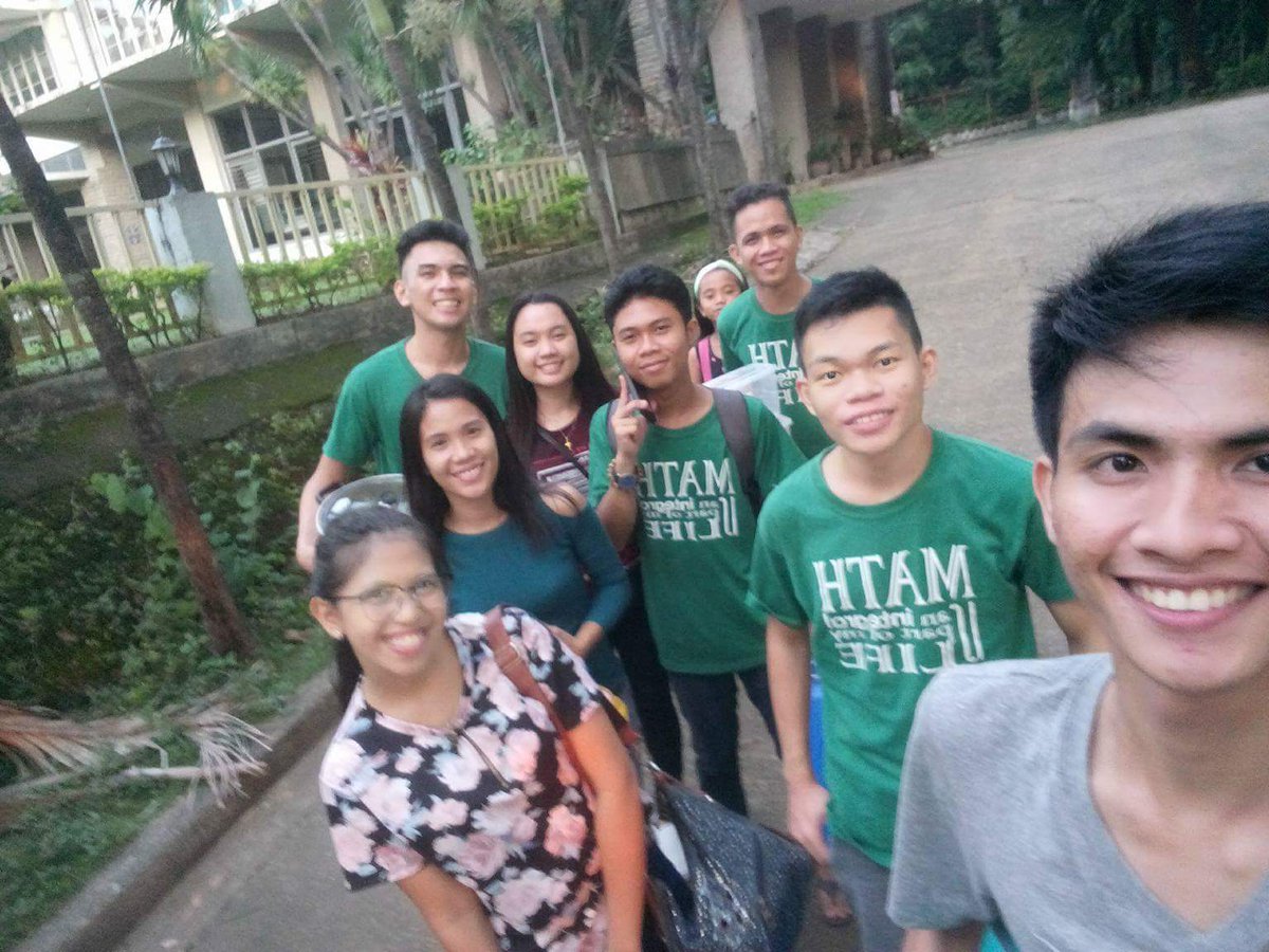 mmariemiranda's tweet image. Ang layo.Wala na akong pera. Yan na sa isip ko kahapon pero buti tumuloy ako ang saya Graduate na ang mga baby ko 😍😍😍 #ExtensionService