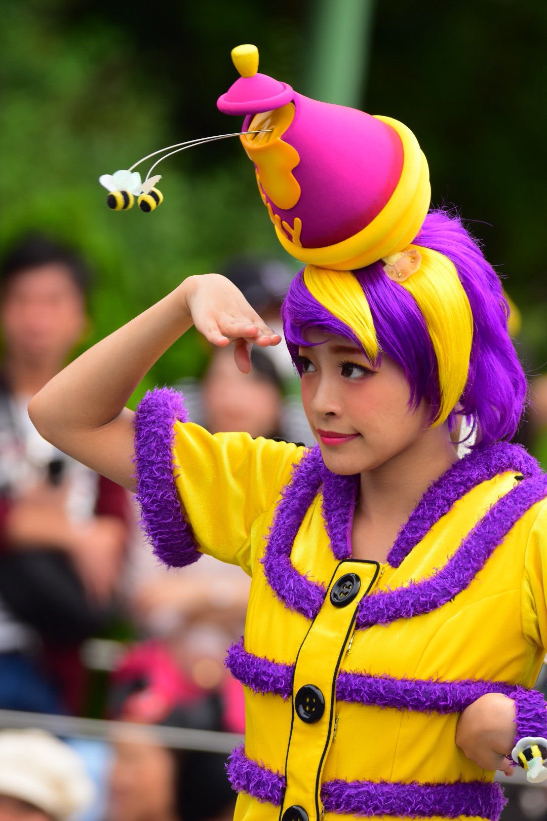 Ra かわいいハチさん ﾌﾞｰﾝﾌﾞｰﾝ ディズニーダンサー ハピネスイズヒア ハピネスダンサー T Co Mmk9pxrkdp Twitter