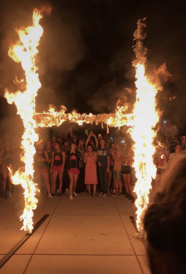 hhstigers_2018's tweet photo. Thanks for a great Homecoming week, Tigers!!!! Let's keep this great school spirit all year! We love you! ❤️ https://t.co/fM3G7TyOAp