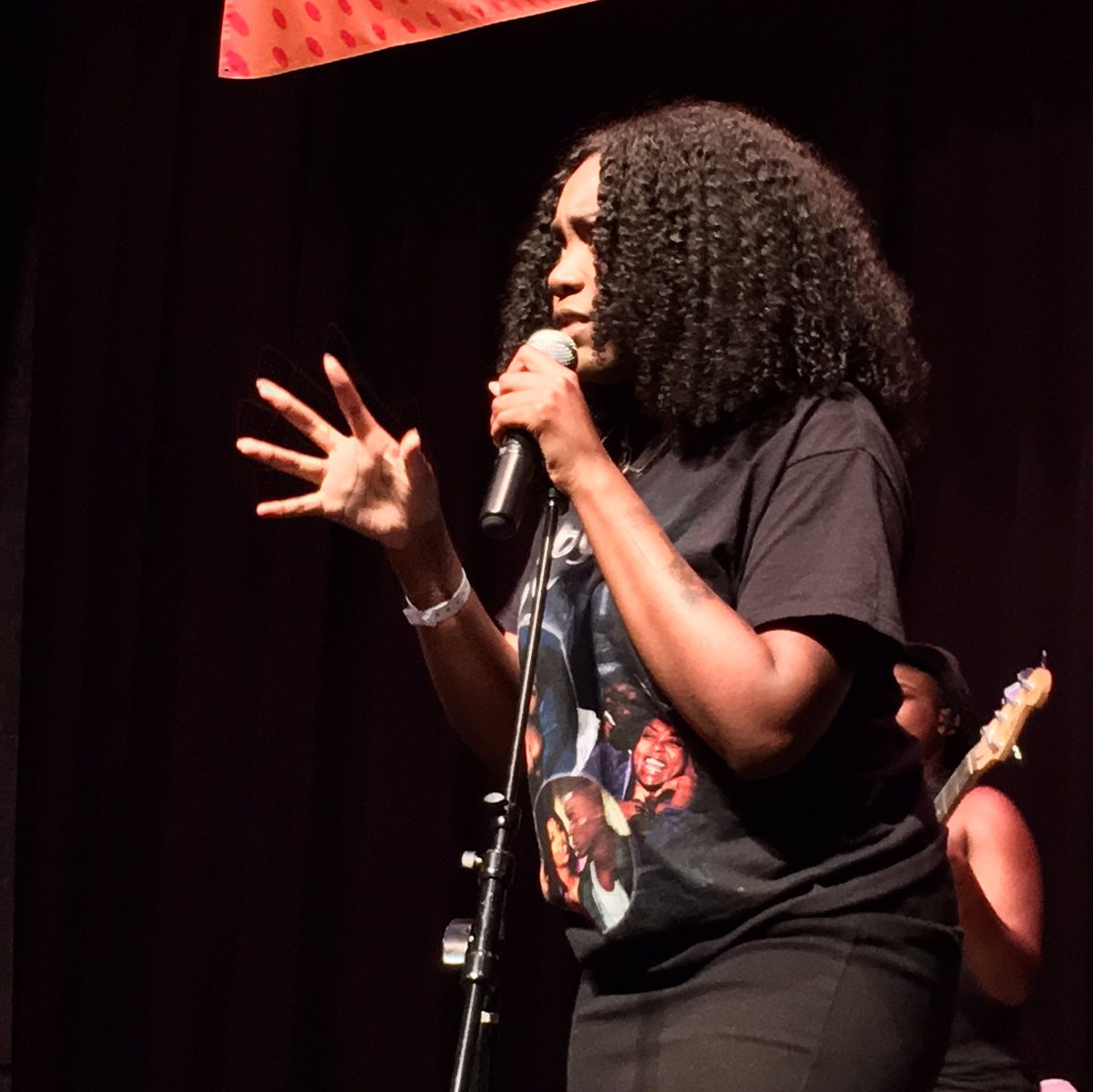 Just watched <a href="/noname/">Aurora Bulgarino</a> lay down some 🔥 bars at <a href="/MidPointMusic/">MidPoint Music Fest</a>! Grab our upcoming Wednesday issue for our review