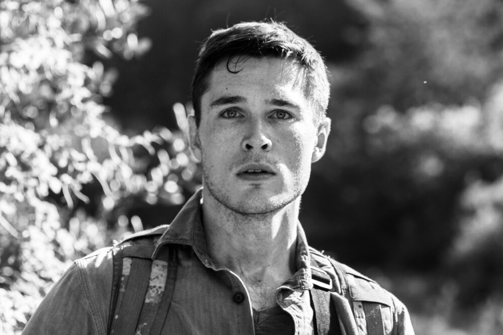 TWalkingDWorld's tweet image. MASSIVE round of applause for Sam Underwood (@samunderwood) for his portrayal of Jake Otto from S3E1 to S3E12 of #FearTWD!
#RIPJake