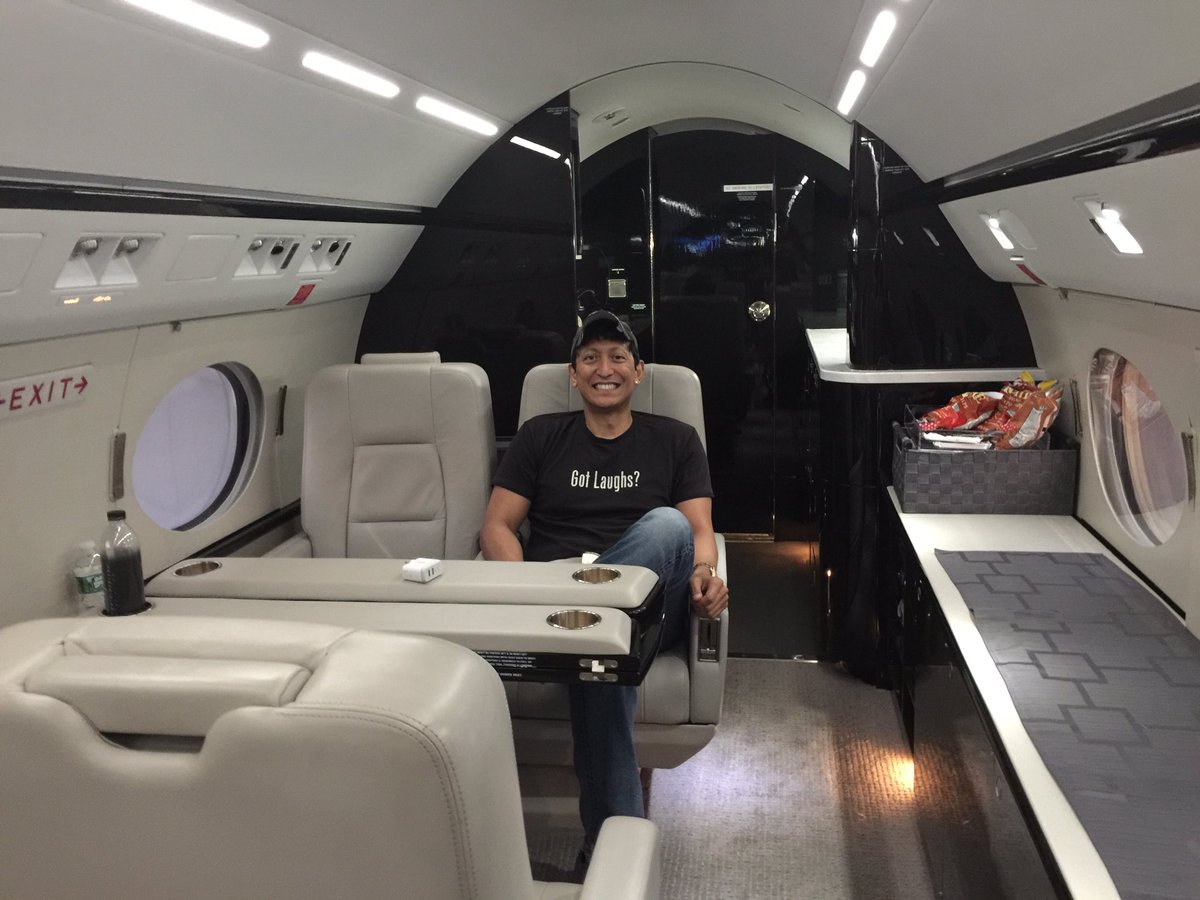 Now this is living! My flight from Miami to NY today on a brand new Gulfsteam IV. Nothing like that new jet smell LOL!