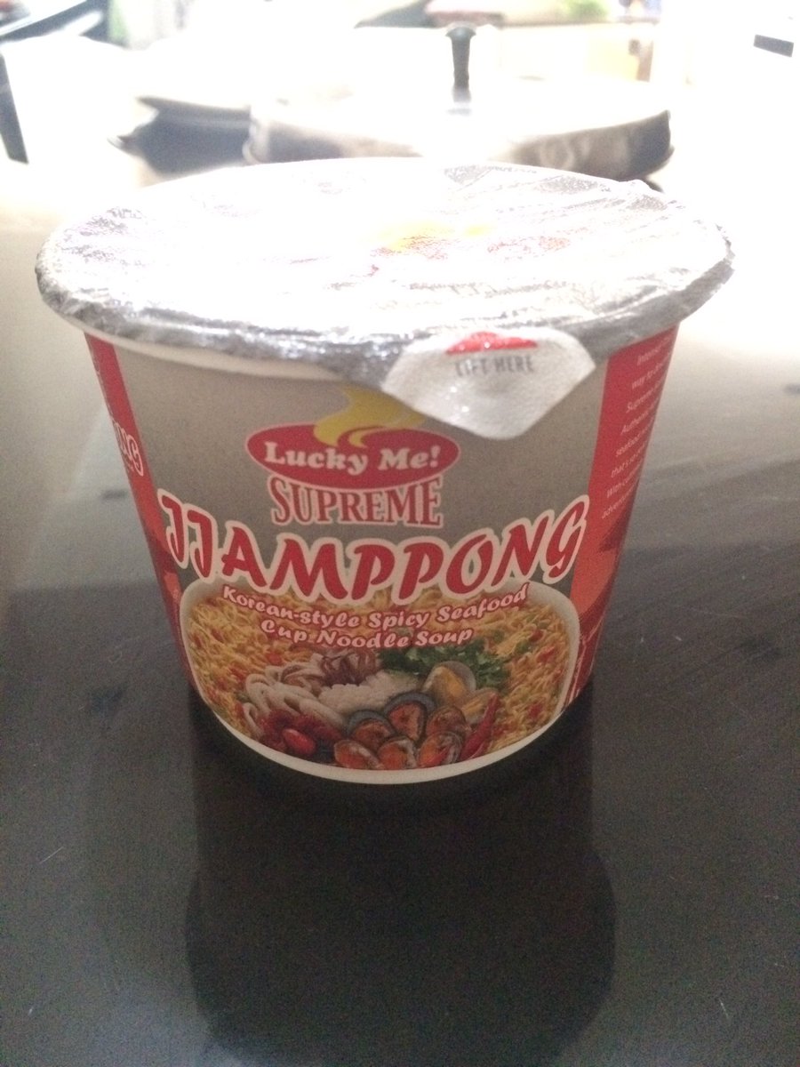 Berth_Arca's tweet photo. Jjamppong 🍲 + Chopsticks 🍜 = Yummy breakfast! 😋
-------------------
#follow4follow #followme #jjamppongnoodles #chopstickstyler #ilovechili https://t.co/fW2GdgrW1U