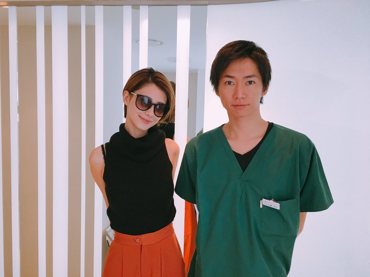 ダレノガレ明美 昨日は表参道スキンクリニックでケミカルピーリング ビタミンcイオン導入に加え 初めてbblの施術もしました シミやくすみ 美白効果があるの いつもありがとうございます T Co 9mivjnubbp