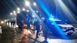 Фанаты Карпат устроили разборки с игроками. ФОТО 
➡ Читать далее zzl.lv/sport/fanaty-k…
Болельщики львовских «Карпат» устроили ...