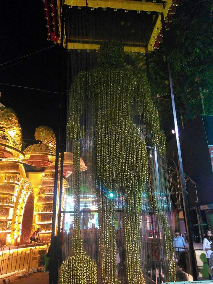 MoiSherni's tweet photo. Ballygunge Cultural Association 2017
Another favourite.
#ThakurDekha
#DuggaDugga
#PujoInPictures
#MissingKolkata https://t.co/6ZV0lcX2sZ