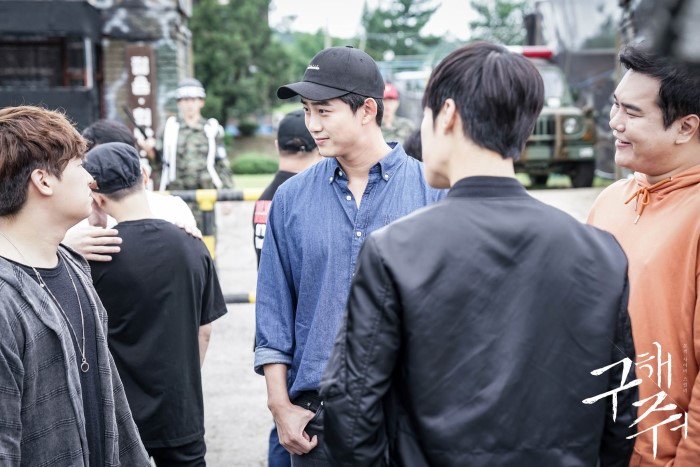 DKikCeoUQAEp6QF.jpg:large