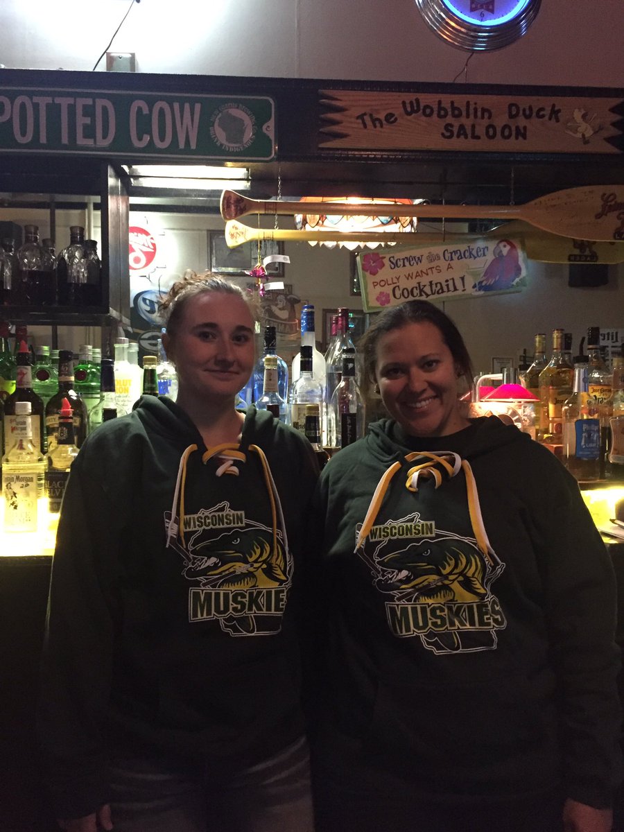 Muskies_Hockey's tweet photo. Some of our local favs showing of our new swag.  Want one? Let us know.  Home opener is this Sat at 7pm and Sun @4pm. #usphl #wiscomuskies https://t.co/p0zETrhZD7